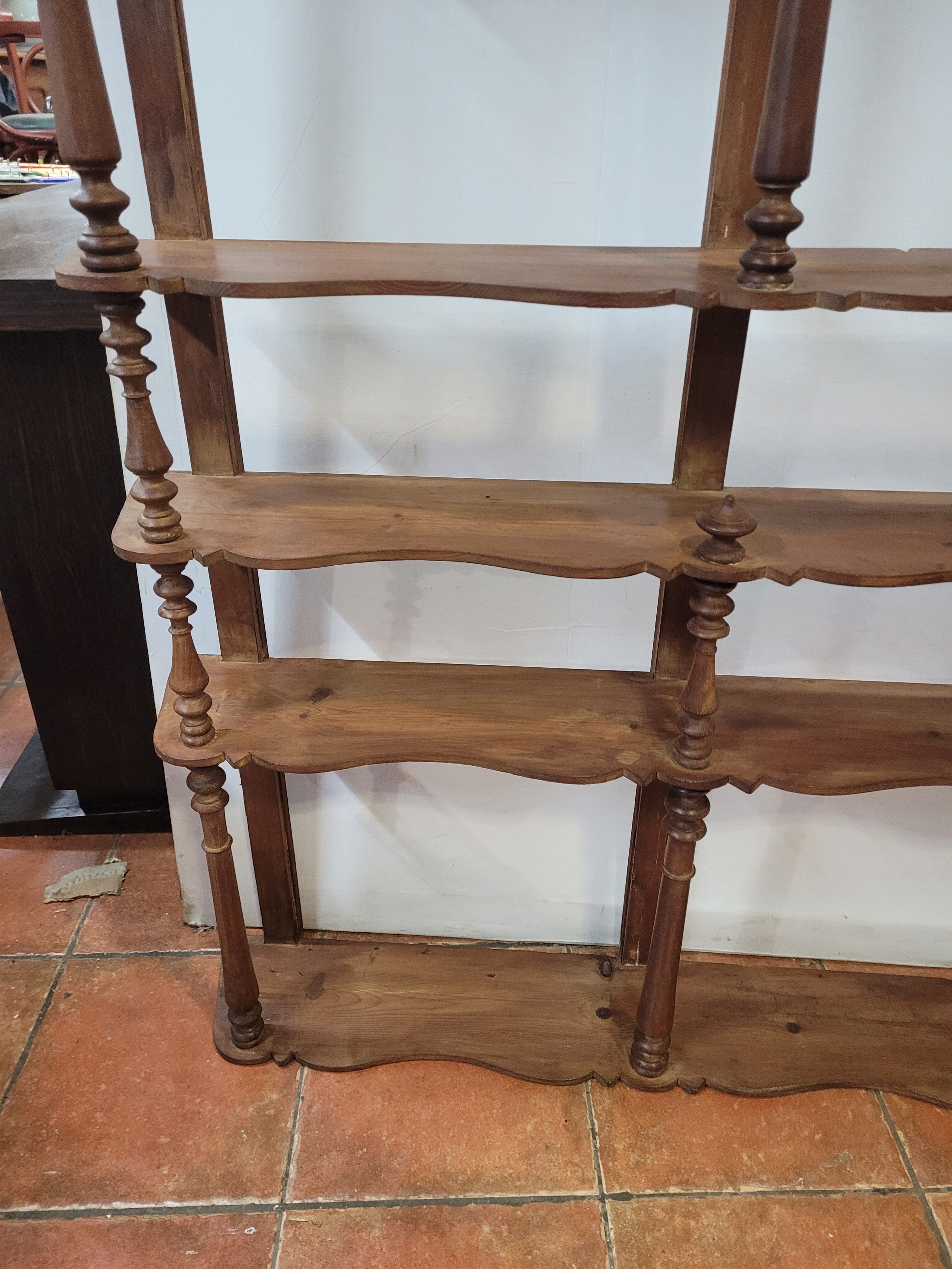 Old bar rear glass maker