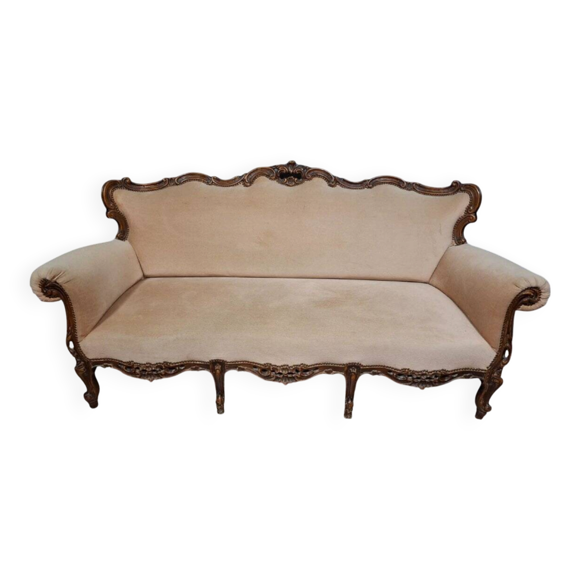 Carved walnut canapé – Louis XV style – 20th century