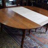 Dining room table