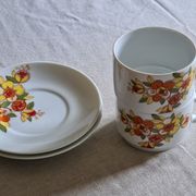 Vintage porcelain breakfast service