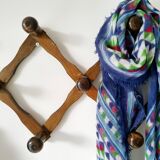 Accordion coatrack
