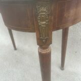 1900s period hairdresser