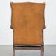 Fauteuil Chesterfield anglais classique en cuir de vachette couleur cognac clair