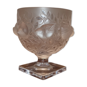 Lalique vase Elizabeth