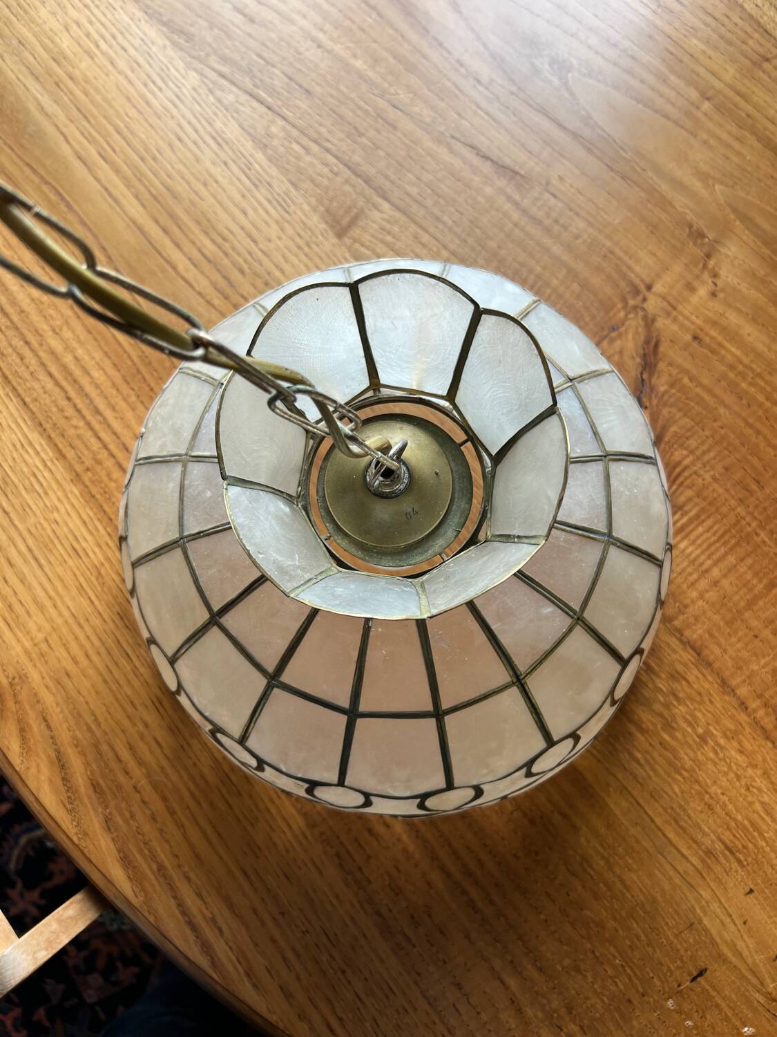 Vintage pendant in mother-of-pearl and brass, 1970s.