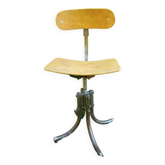 Chaise d’atelier