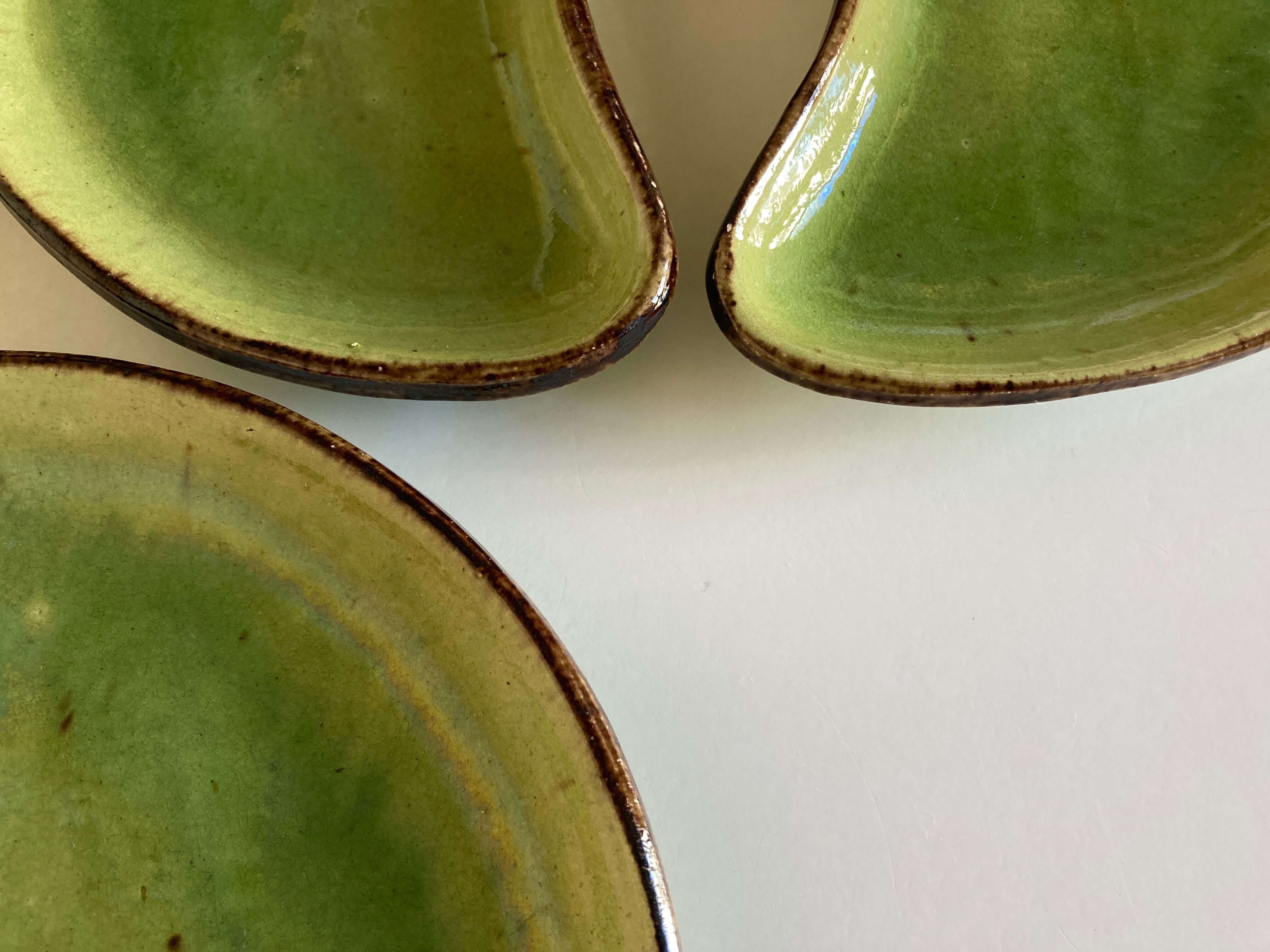 Set of 6 plates of green glazed earth Etienne Noël in Dieulefit 1950