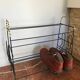 Scoubidou vintage shoe rack
