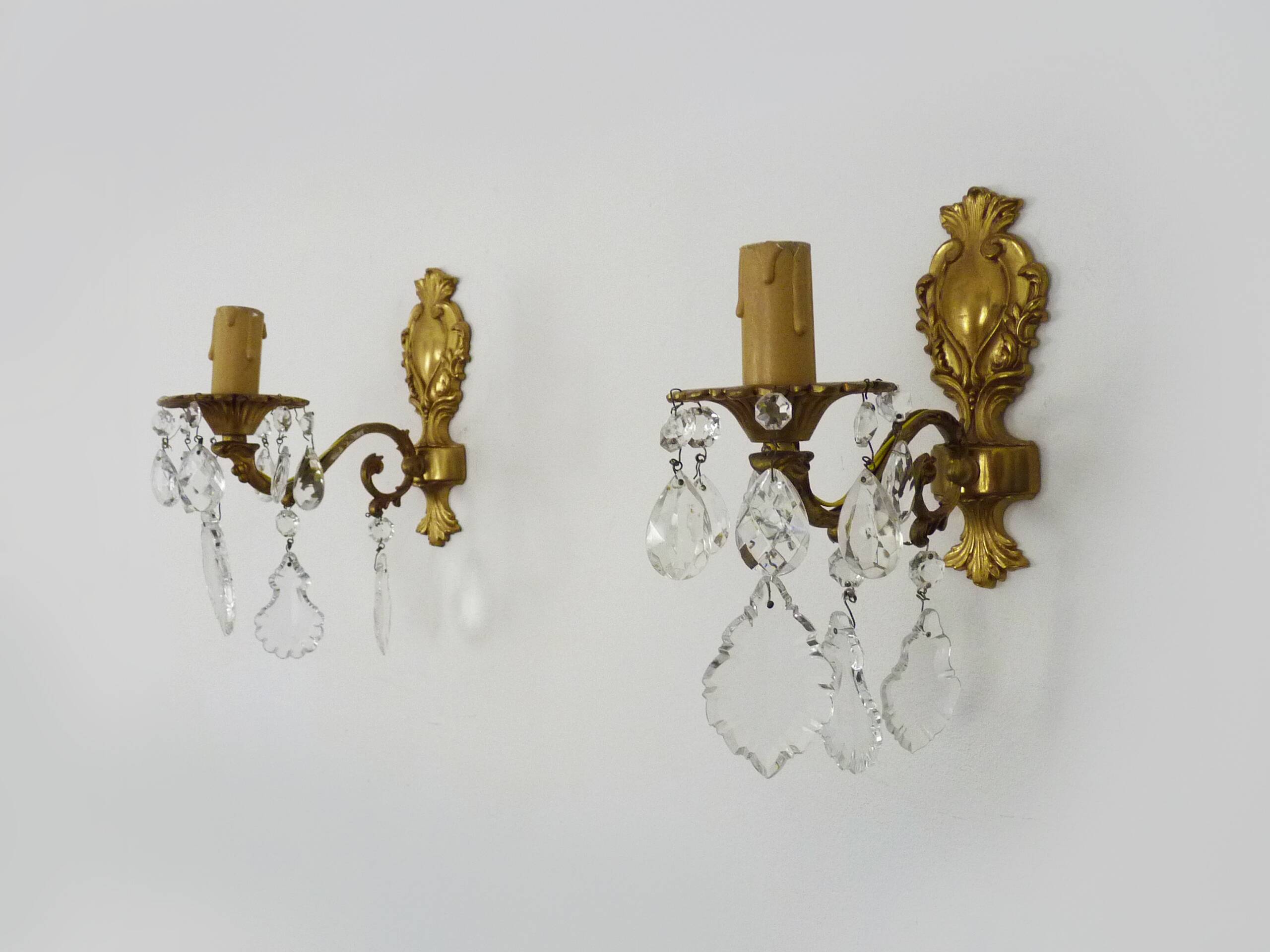 Pair of wall sconces in bronze and glass pendants from the 1970s.