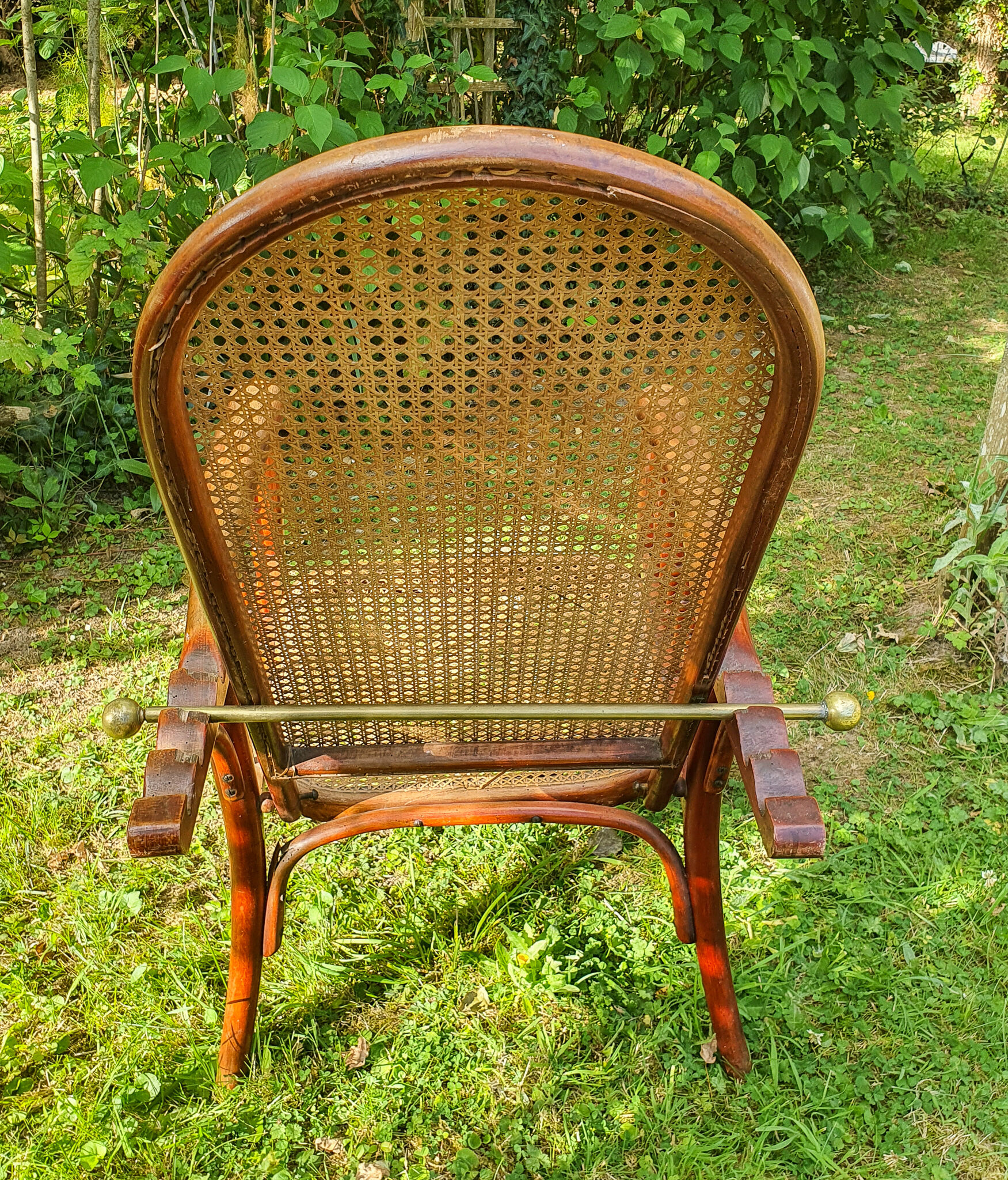 Fischel curved wooden adjustable chair, circa 1910