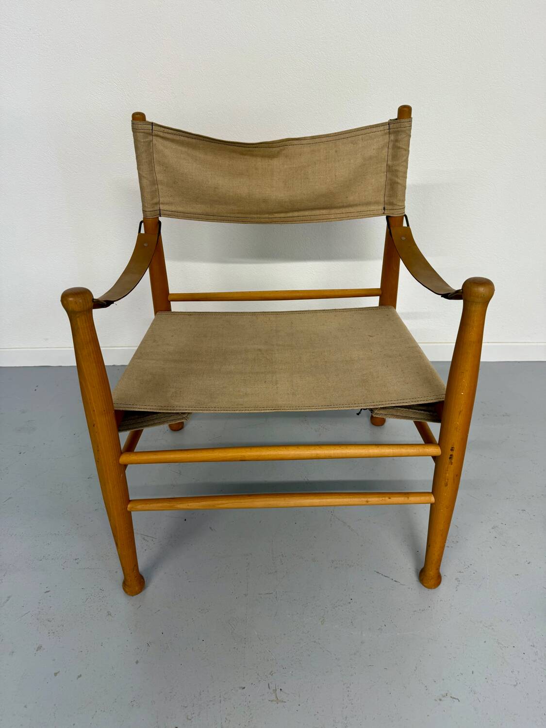 Danish Scandinavian safari chair from the 60s by Farstrup Stolen