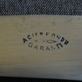 Box of 12 table knives, horn handles