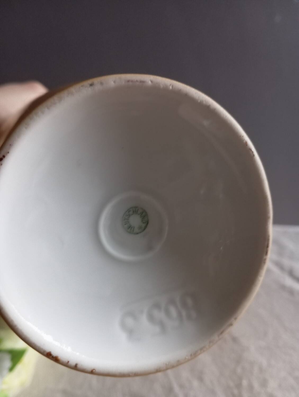 Yellow and black teapot, floral medallion, Deuschland porcelain, circa 1920