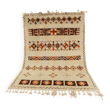 Tapis berbère des années 1960, 241 x 343