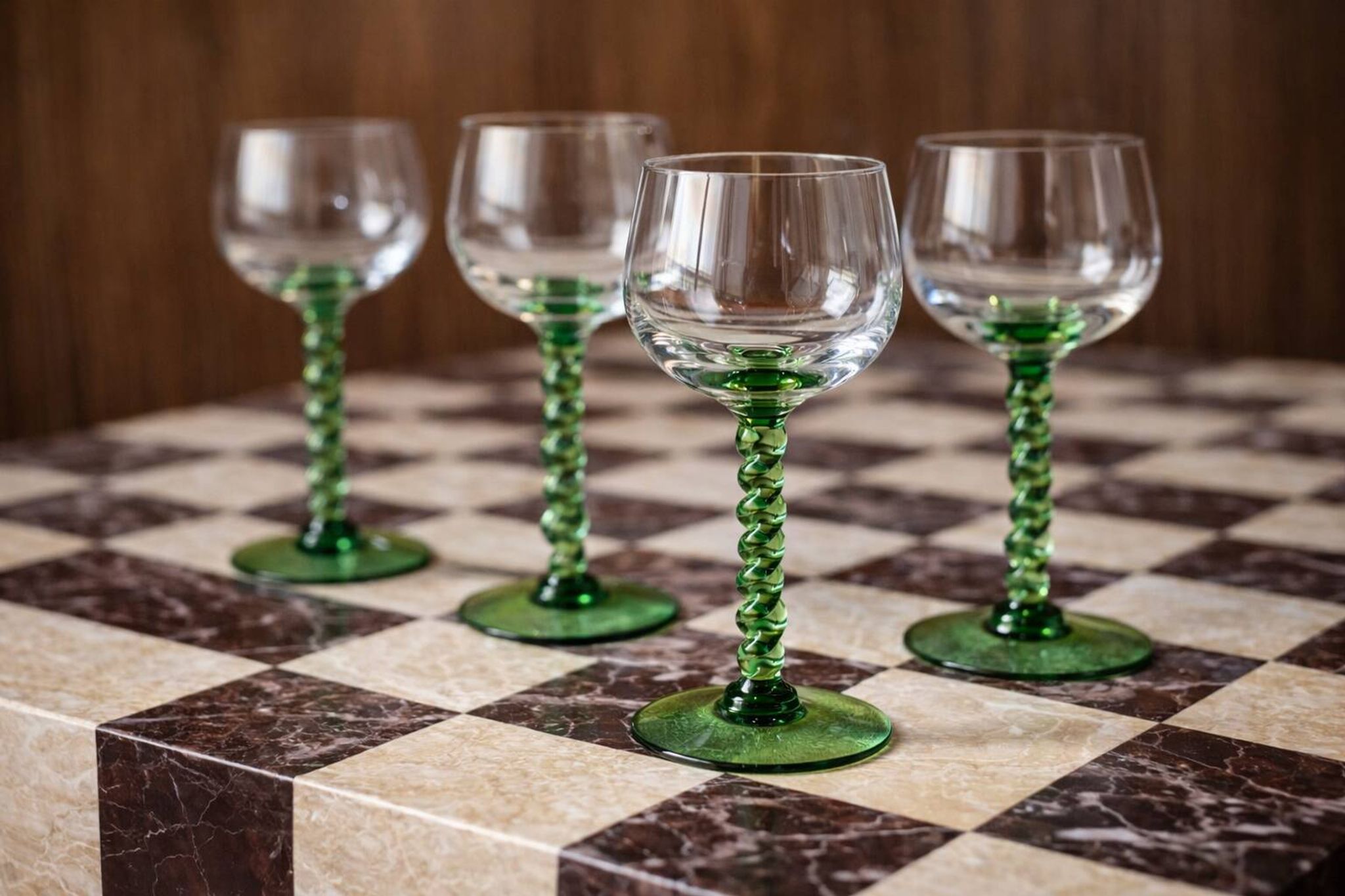Verres à vin blanc alsacien pied torsadé