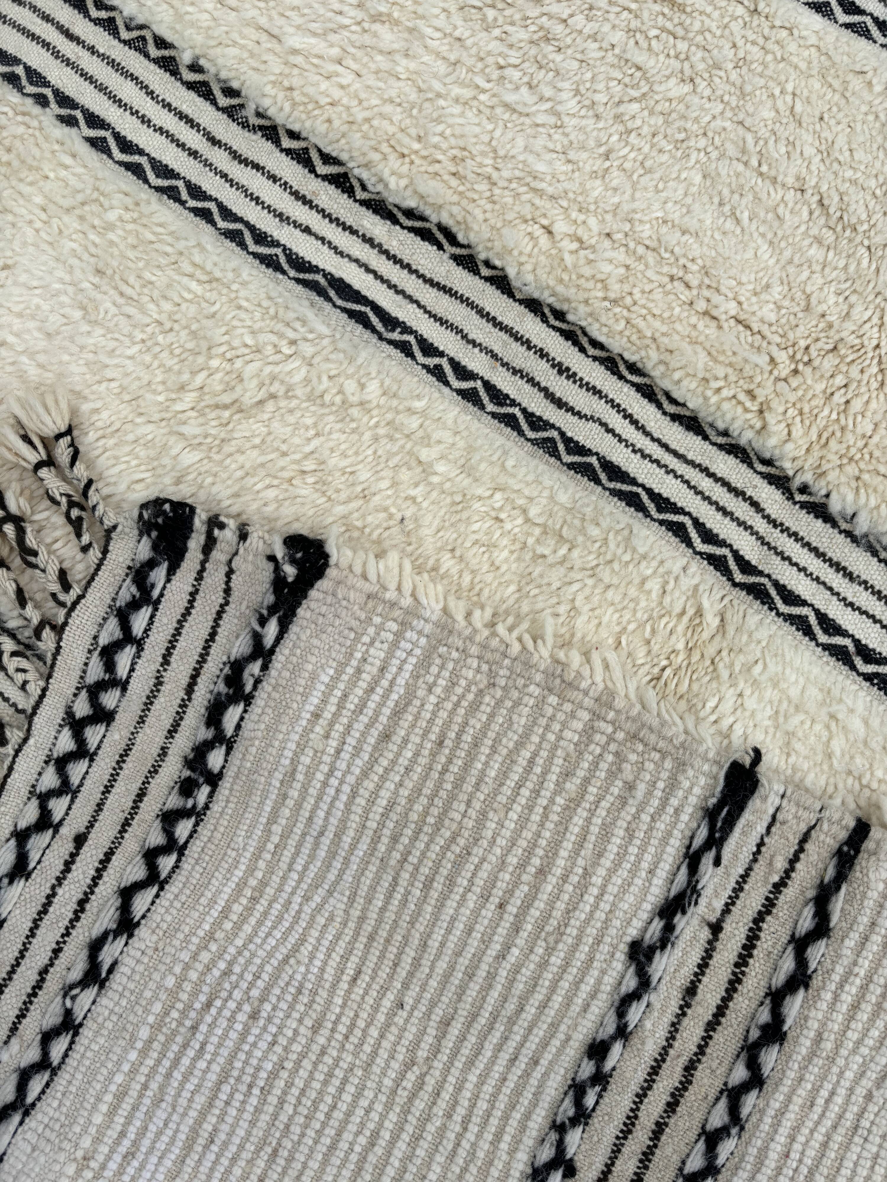 White Berber carpet in new Beni Ourain wool 160x280 cm