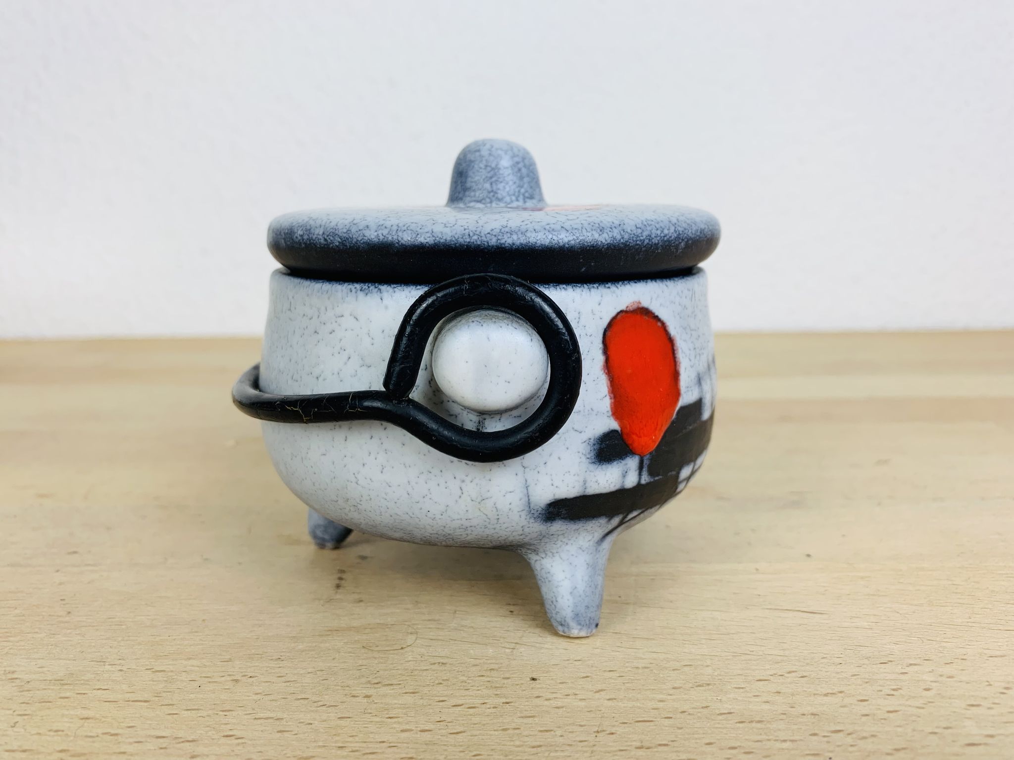 Bonbonnière by François Caleca in Vallauris, ceramics from the 60s