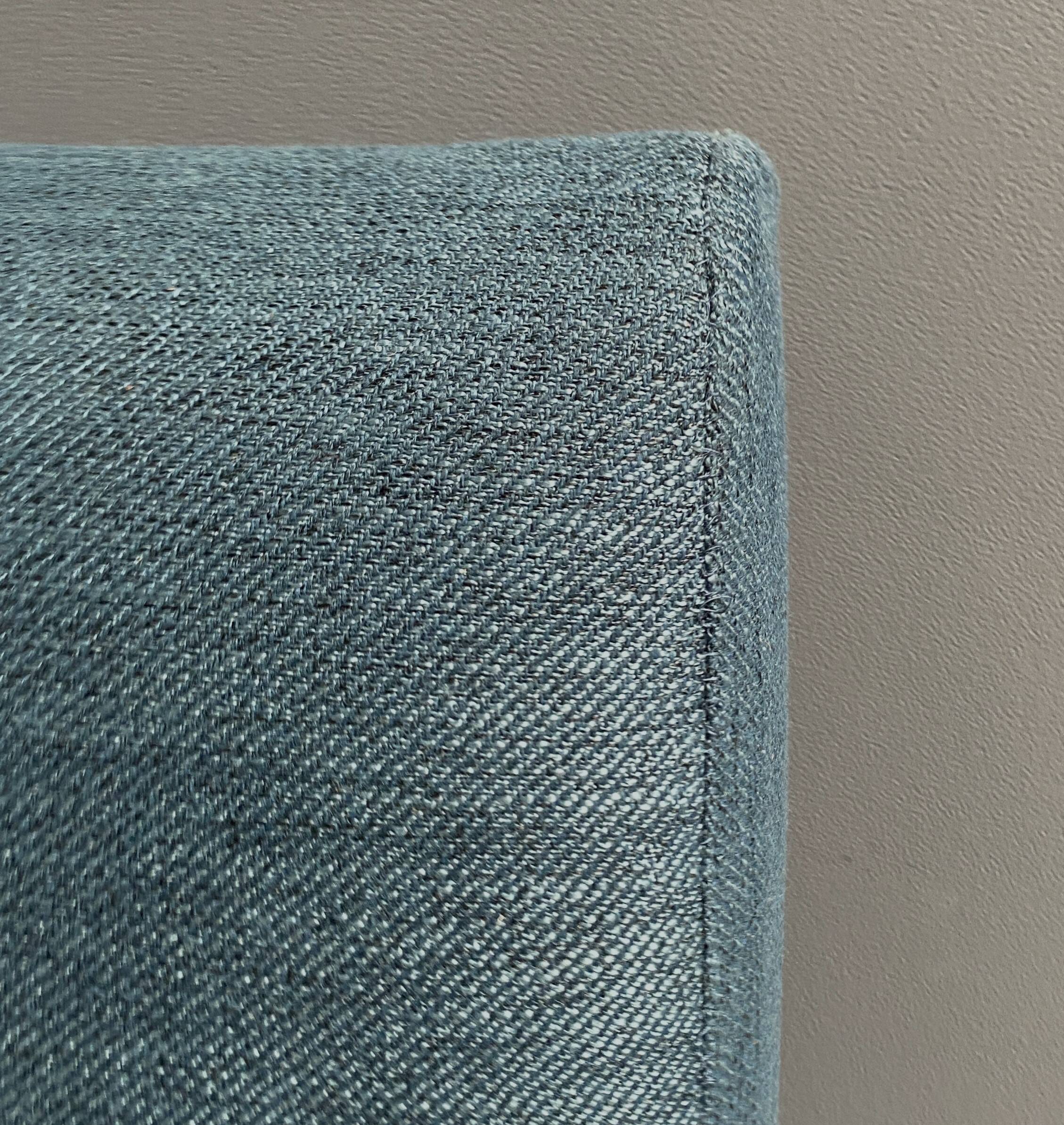 Diner seat USA style in blue fabric