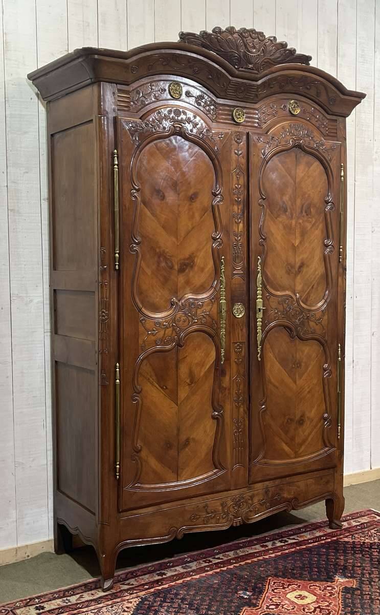 19th-century Rennes wardrobe in cherry wood signed Louis Boutin