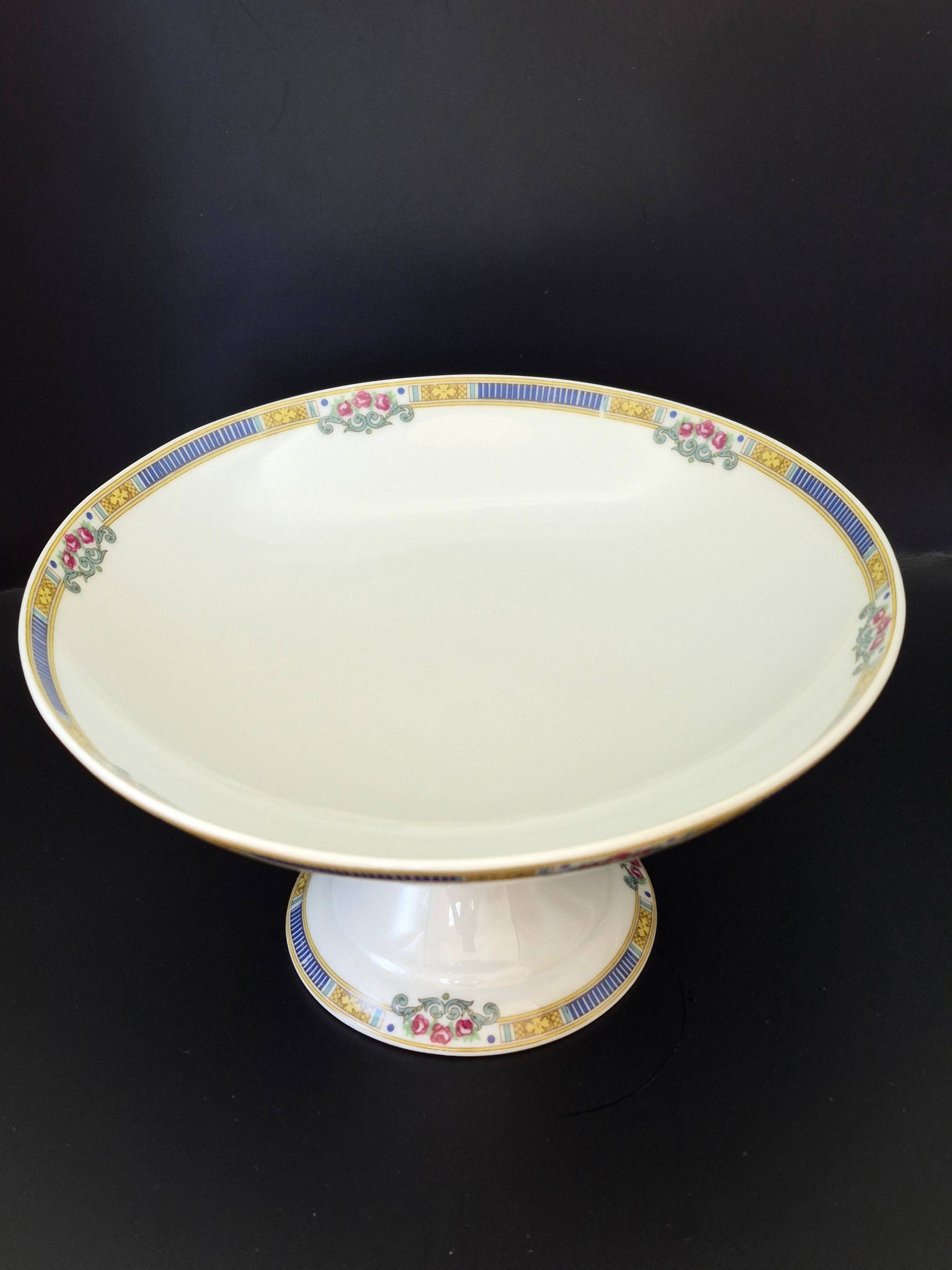 Fine porcelain compote from Limoges Bernardaud & Cie – Art Deco – A712