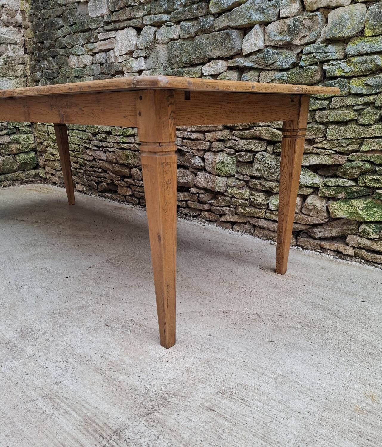Table de ferme chêne 320 cm avec allonges 