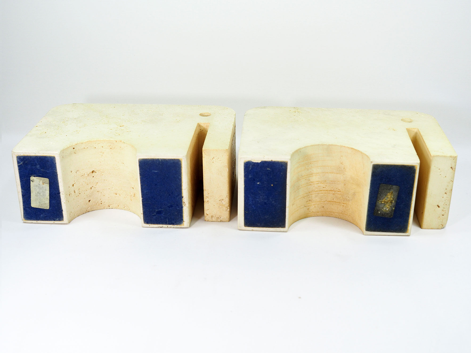 Pair elephant bookends travertine Fratelli Mannelli, 1970s