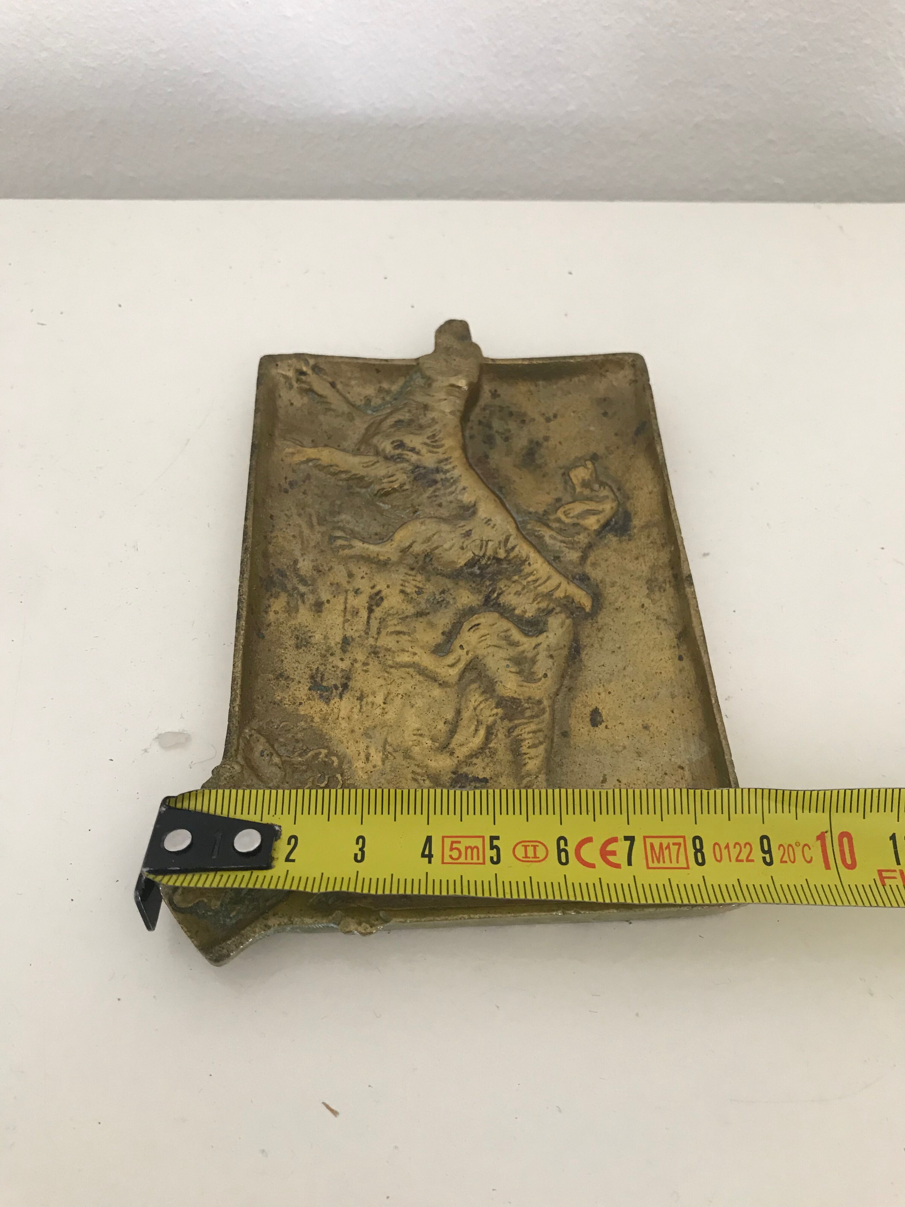 Ashtray hunting dog brass