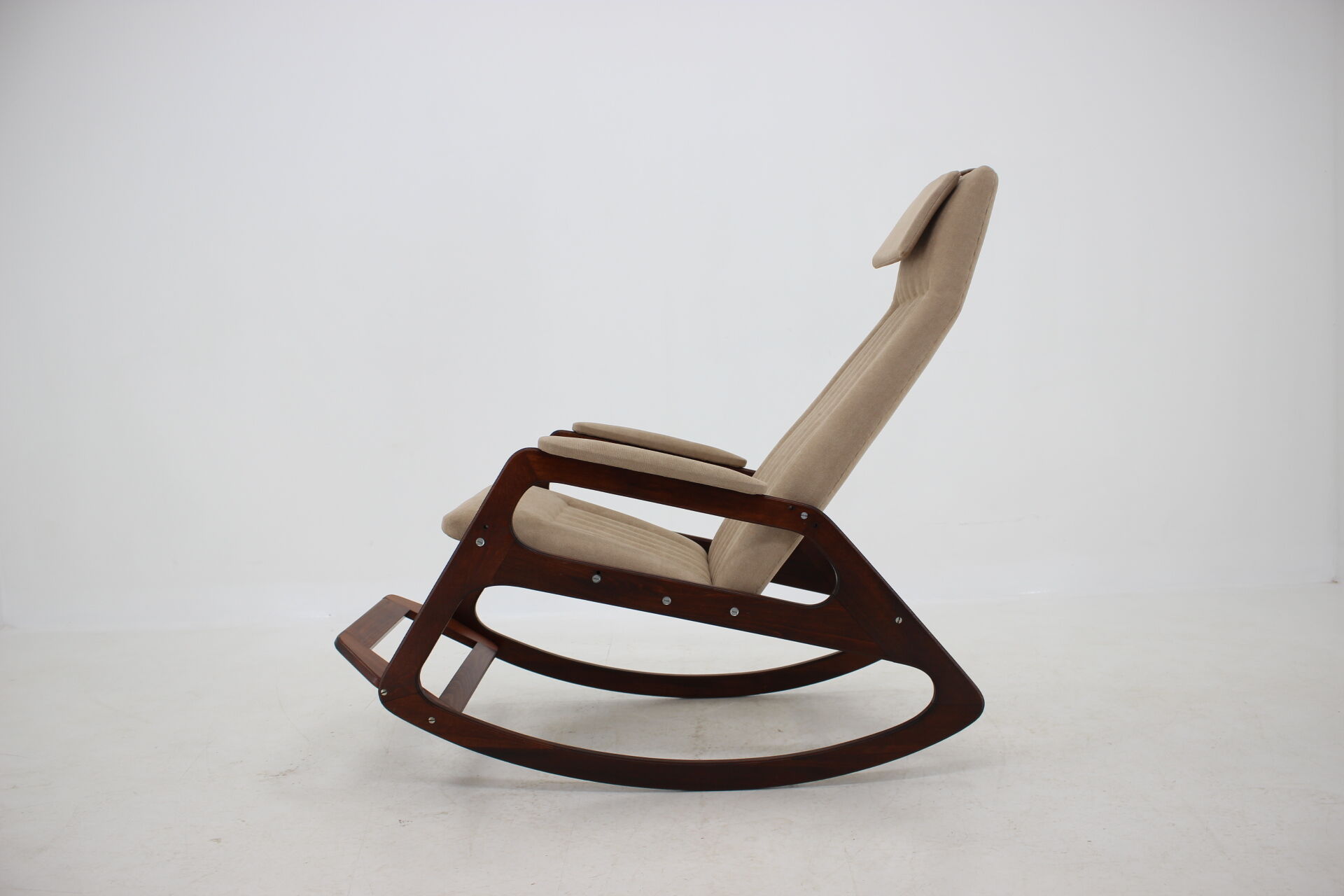 Mid-century rocking chair by ULUV, 1960´s.