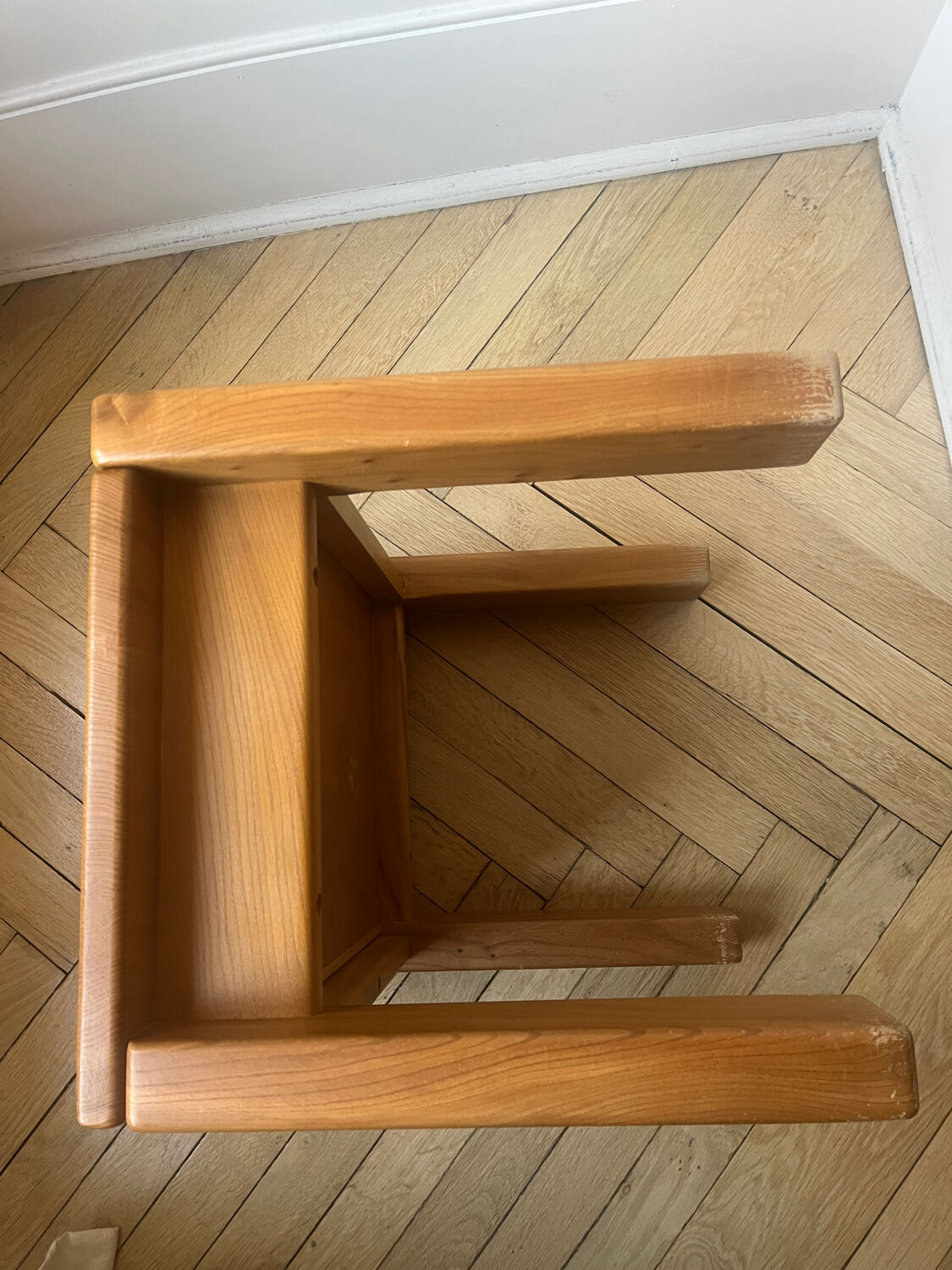 Elm bedside table in the Maison Regain style.