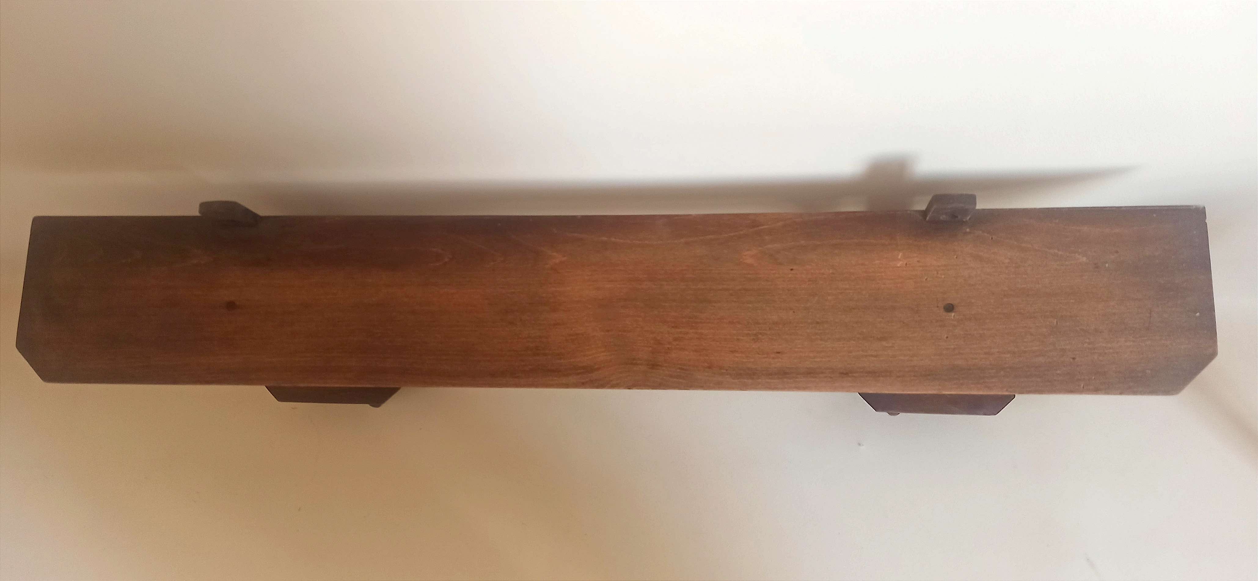 Wall shelf to hang or install 30s