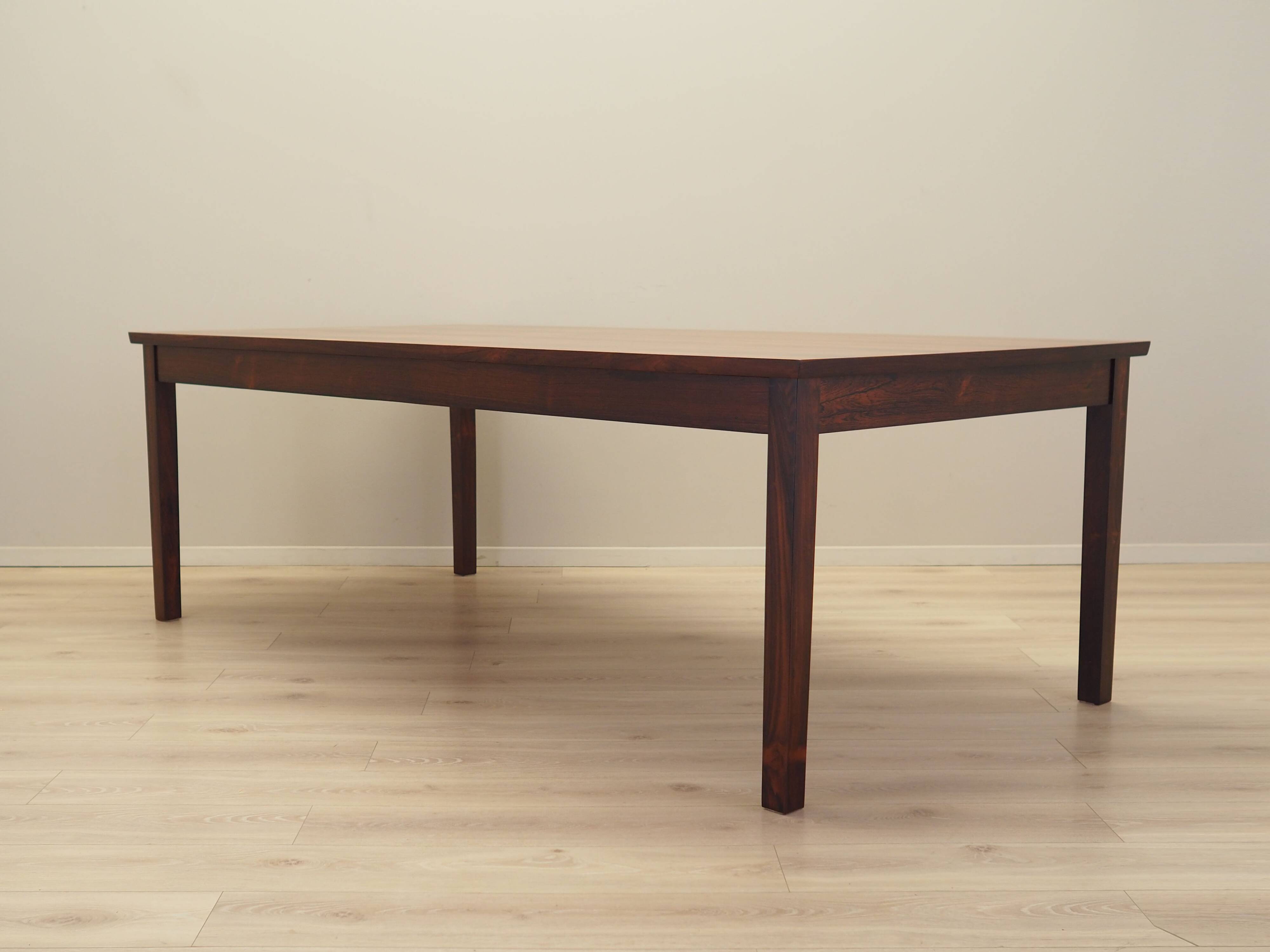 Rosewood table, Danish design, 1970s, production: Denmark