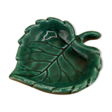 Leaf cuple in dabbling