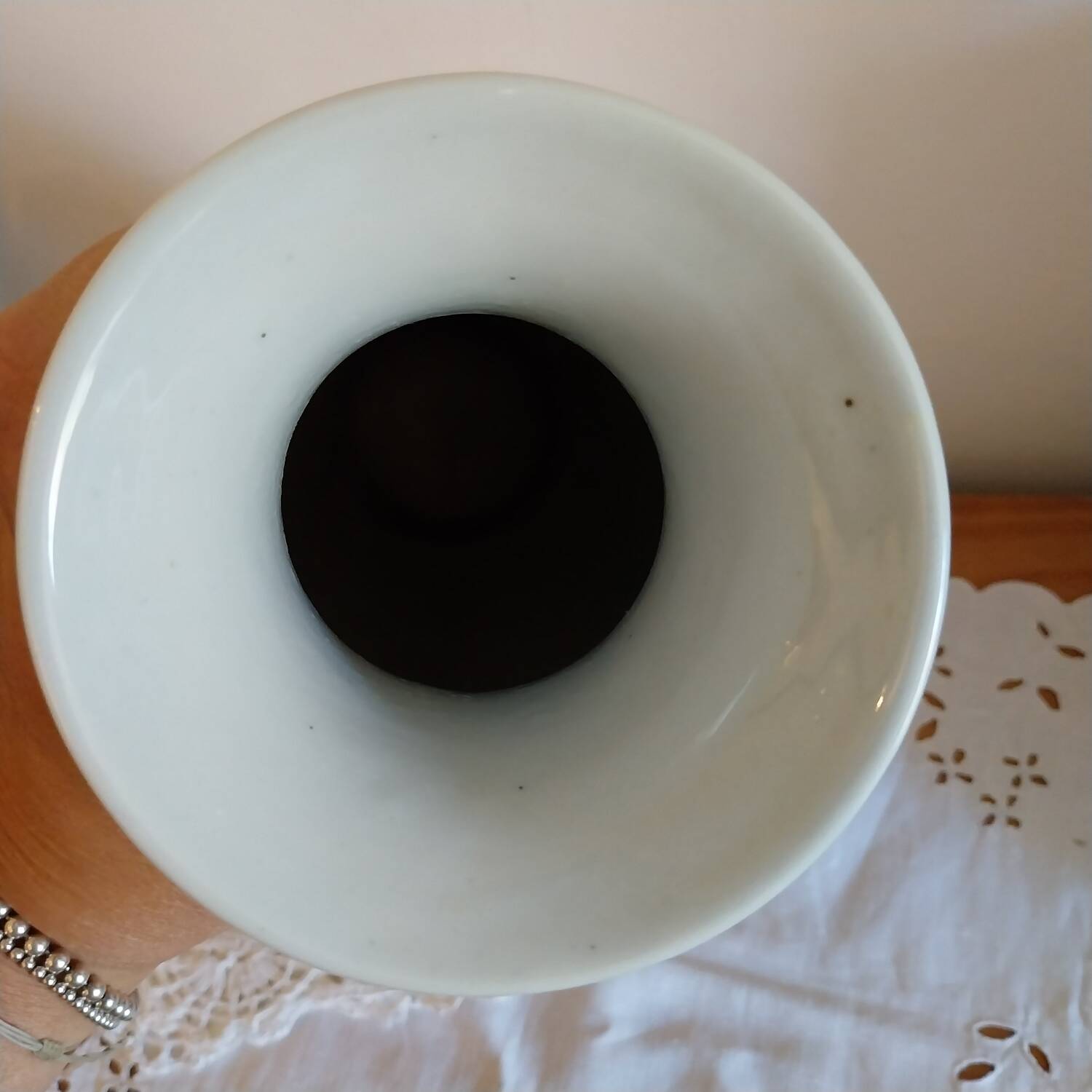 Vintage vase in Delf blue porcelain and cracked ceramic