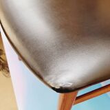 6 Scandinavian chairs