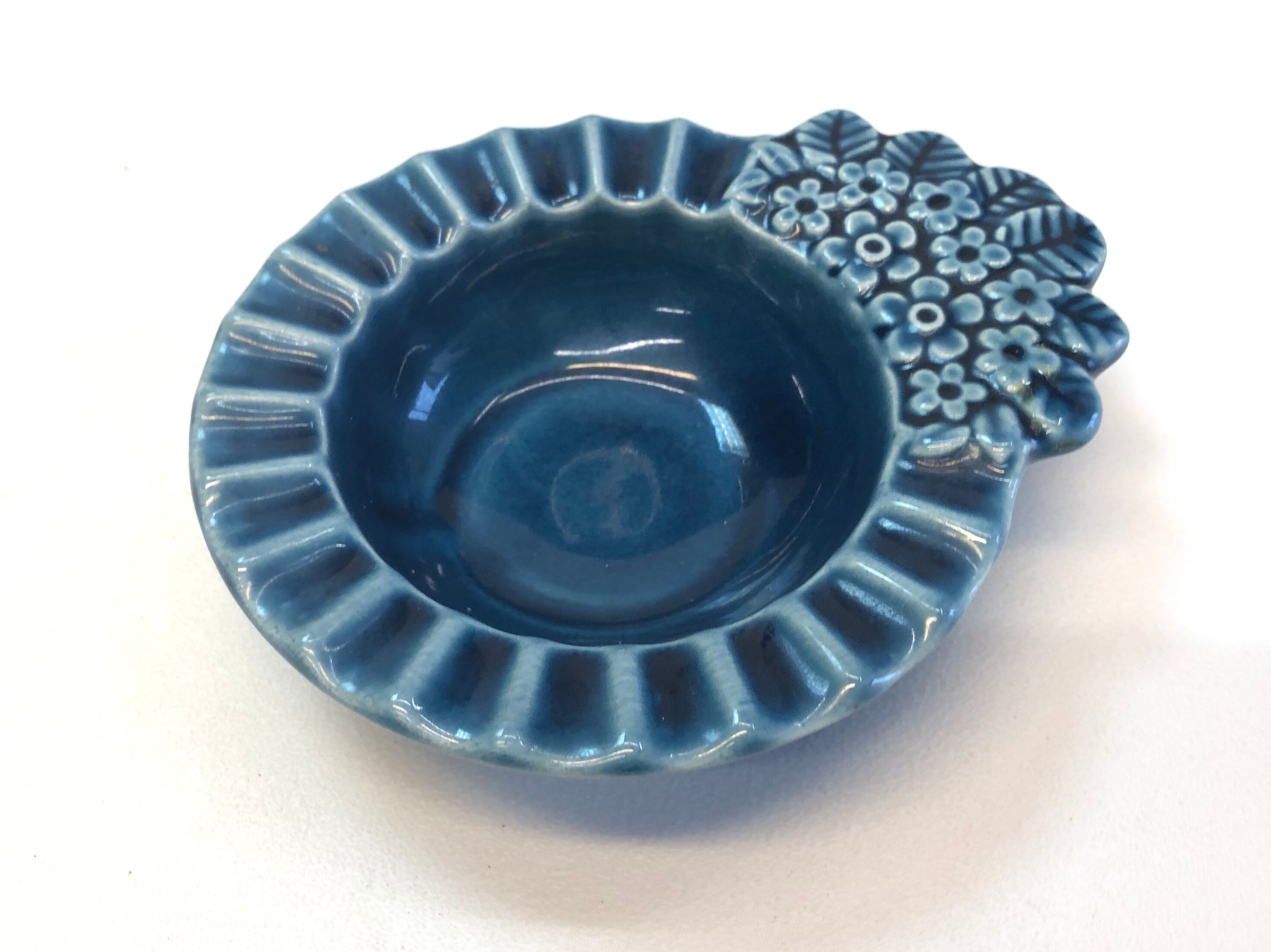 Trinket bowl Rosa Ljung for Helsingborg Sweden vintage ceramics 60