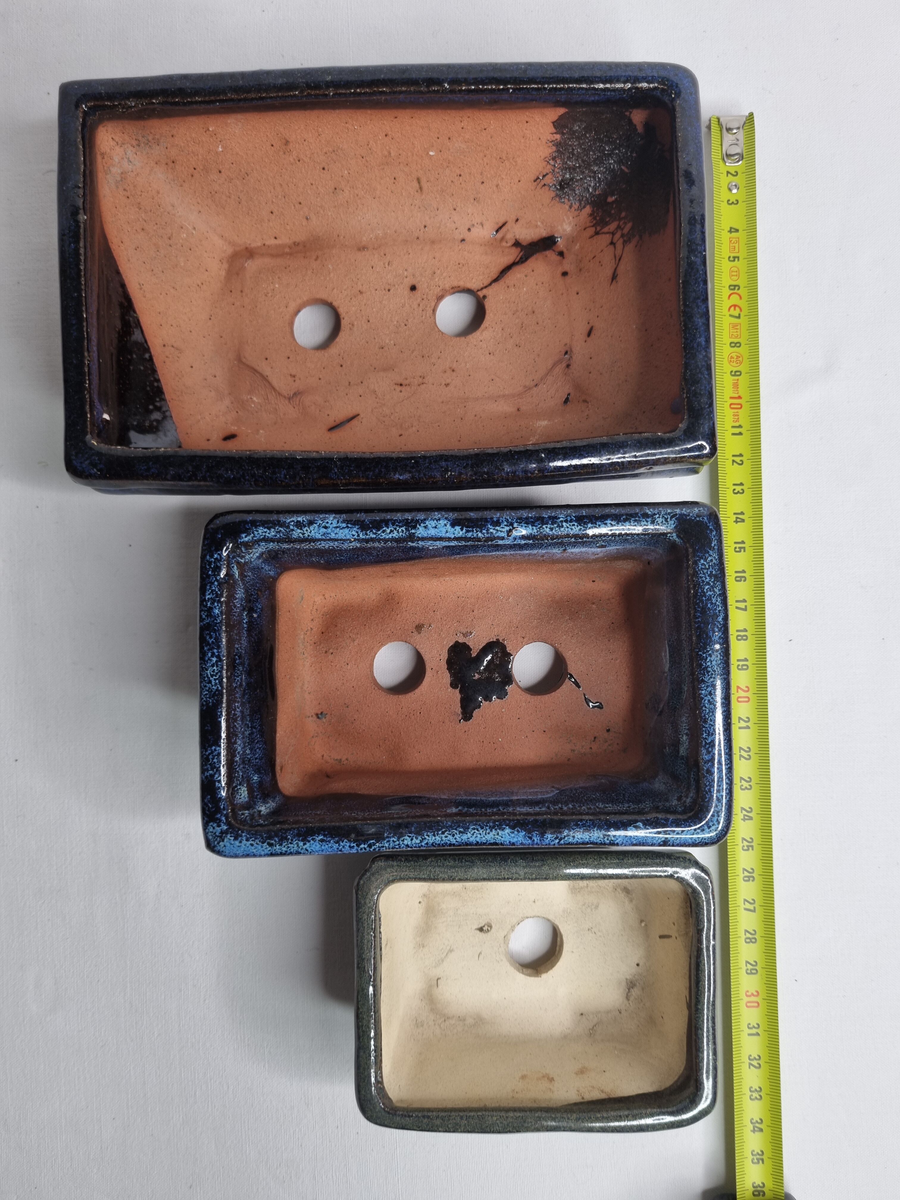 Set of three bonzaï pots of different formats in enamelled terracotta