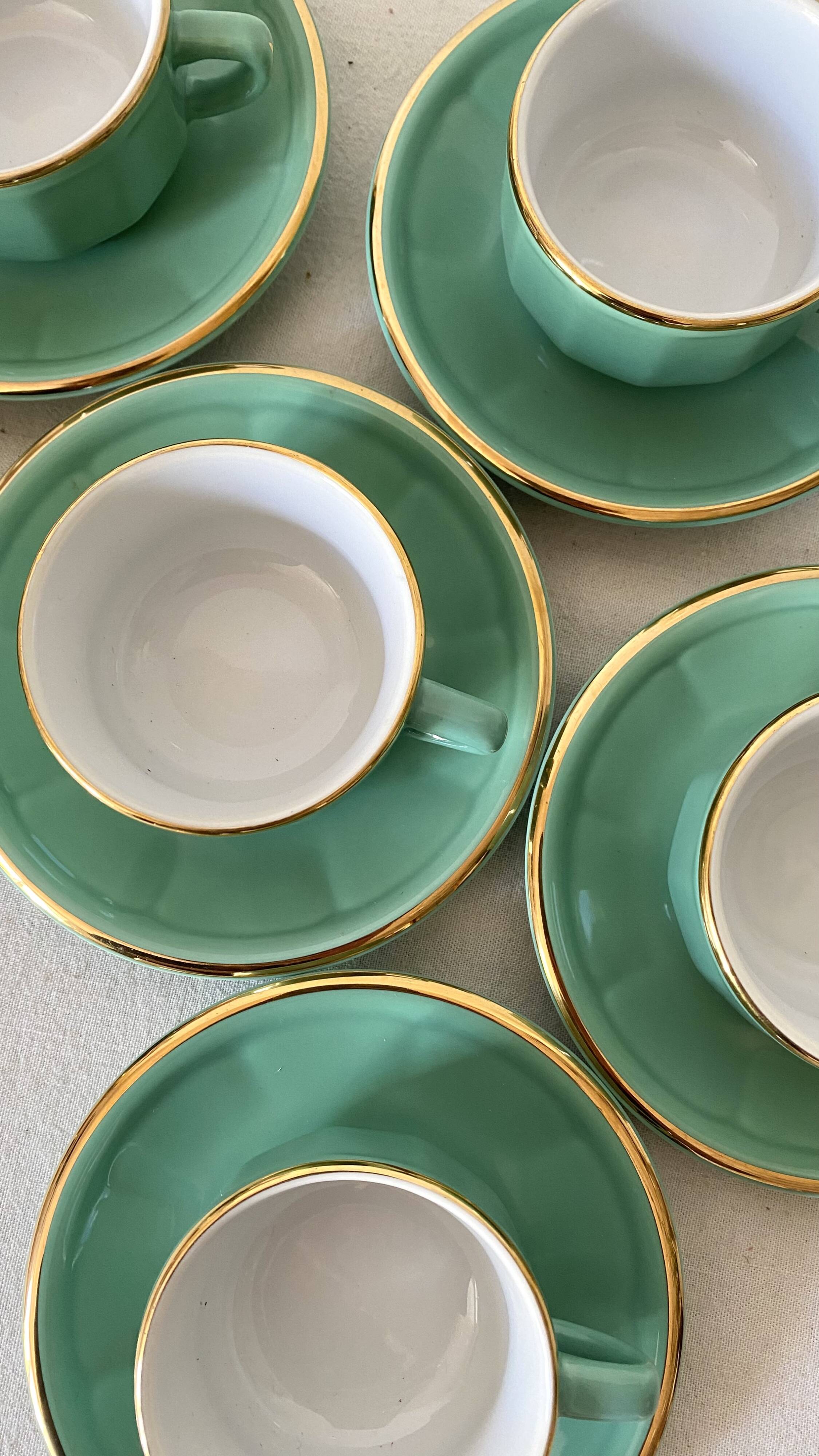 Apilco Yves Deshoulières bistro cups