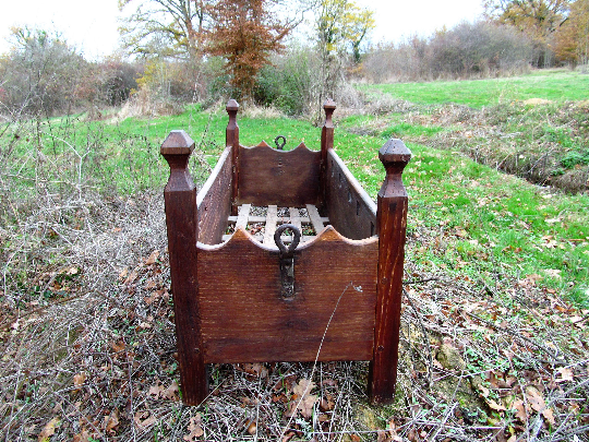 Berceau antique Français balançant 1900