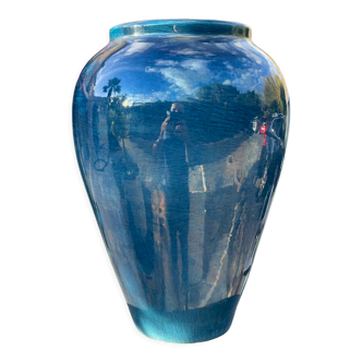Ceramic vase