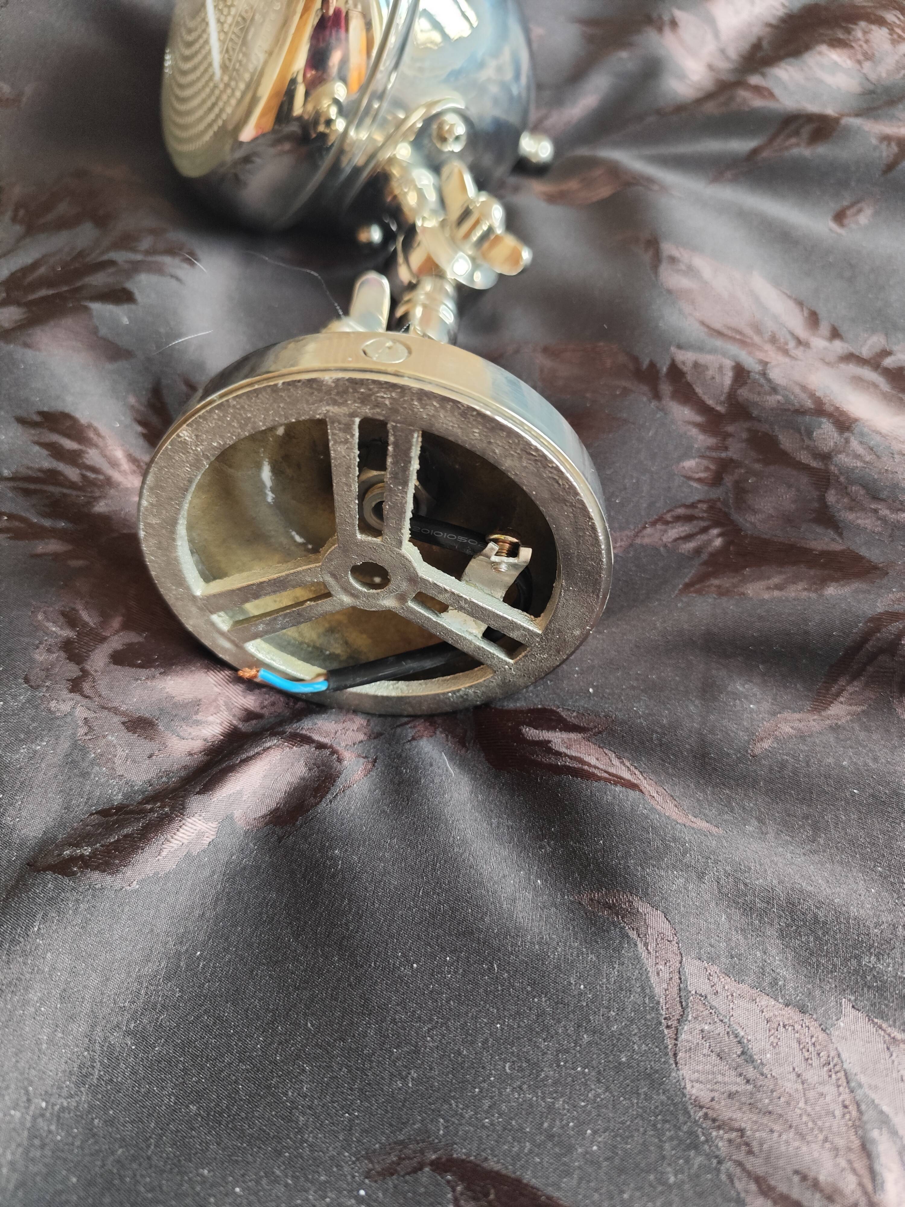 Adjustable brushed metal spotlight - articulated headlight lamp