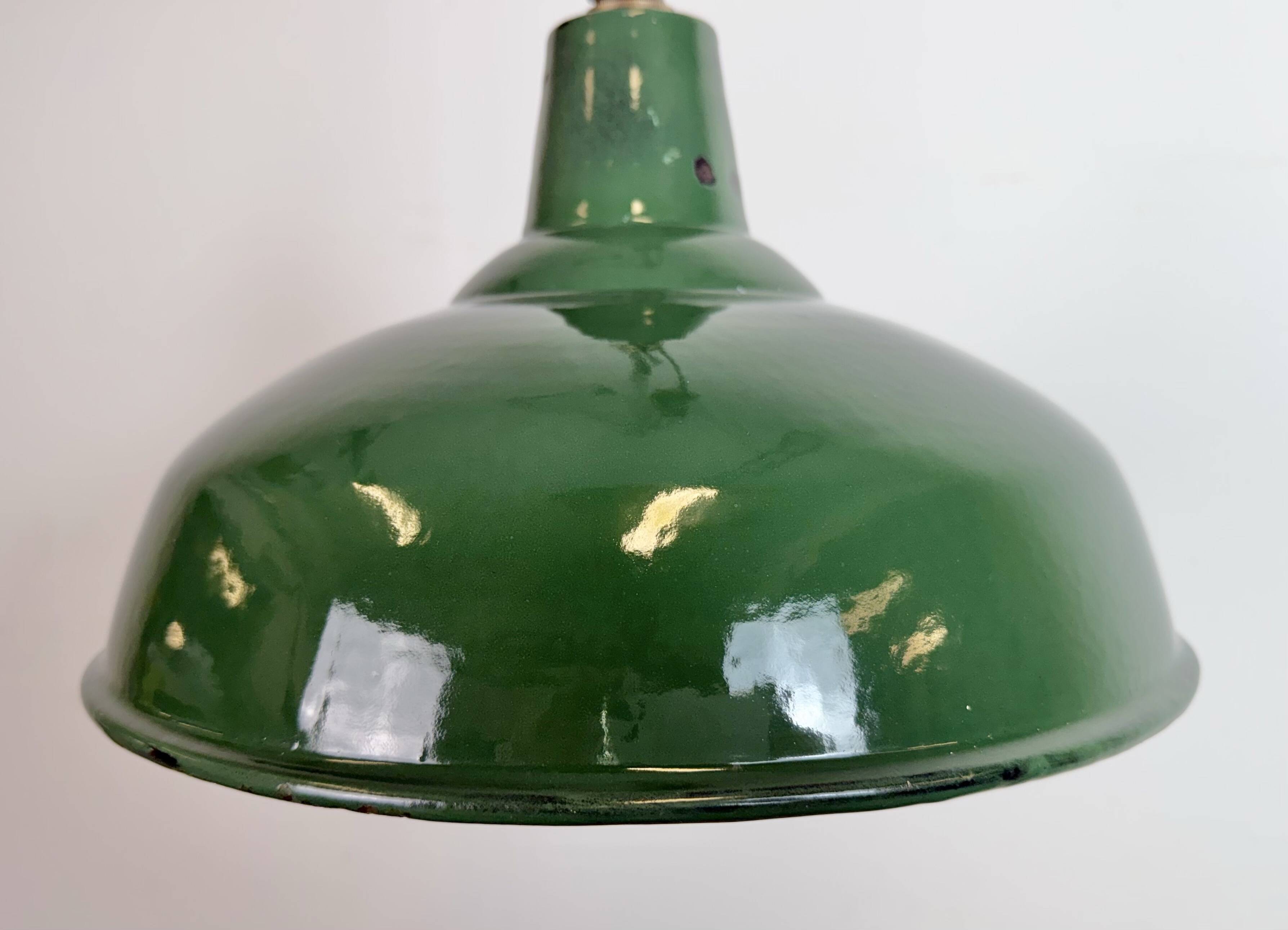 Industrial British Green Enamel Factory Pendant Lamp, 1960s