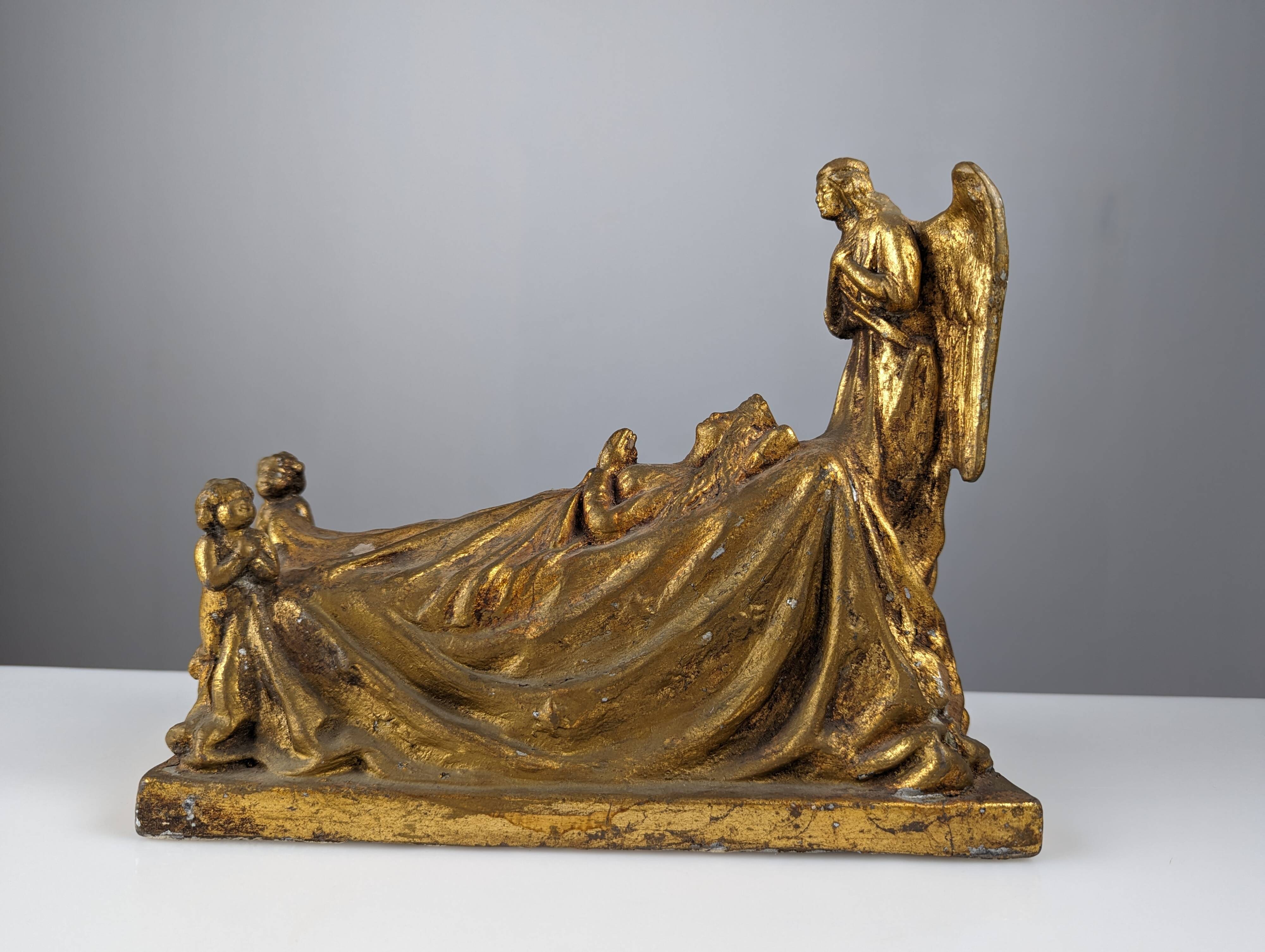 Queen and Angels sculpture in golden terracotta
