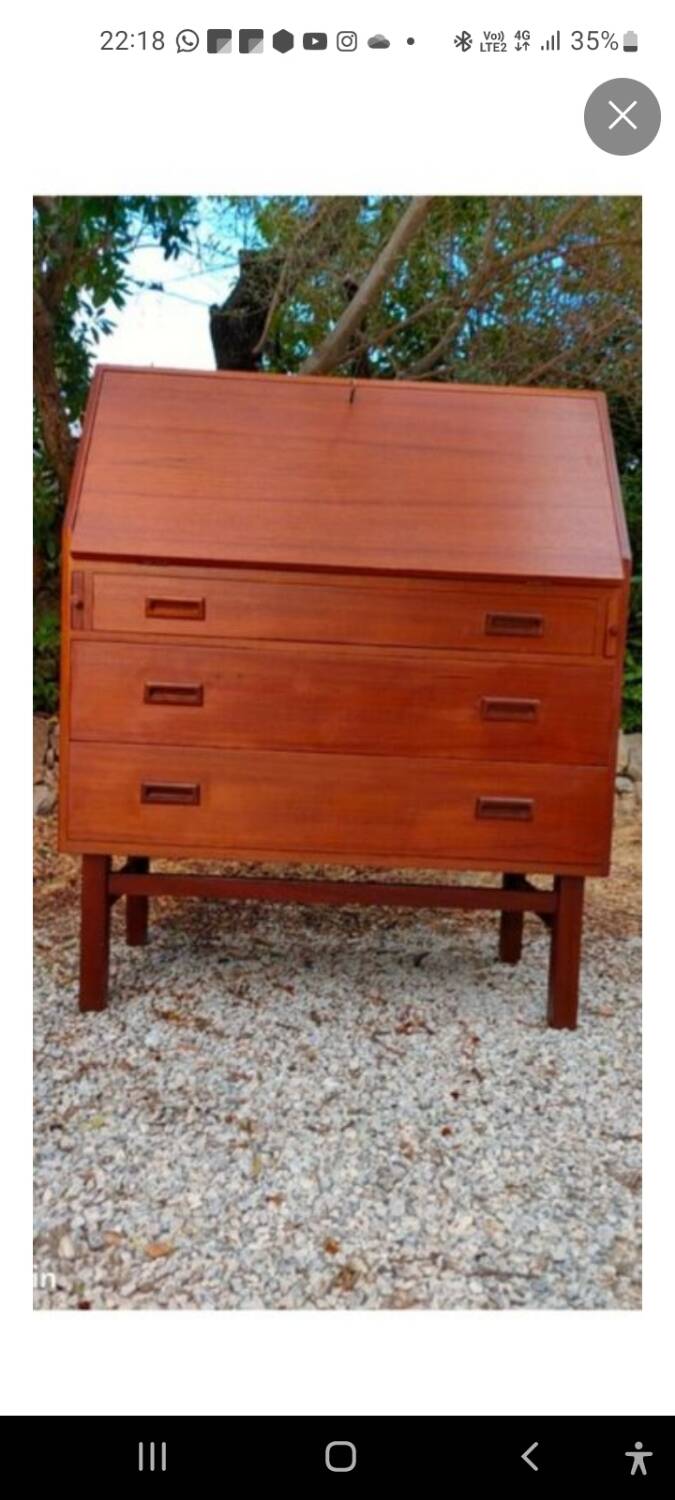 Arne Wahl Iversen Scandinavian secretary desk 1950-70