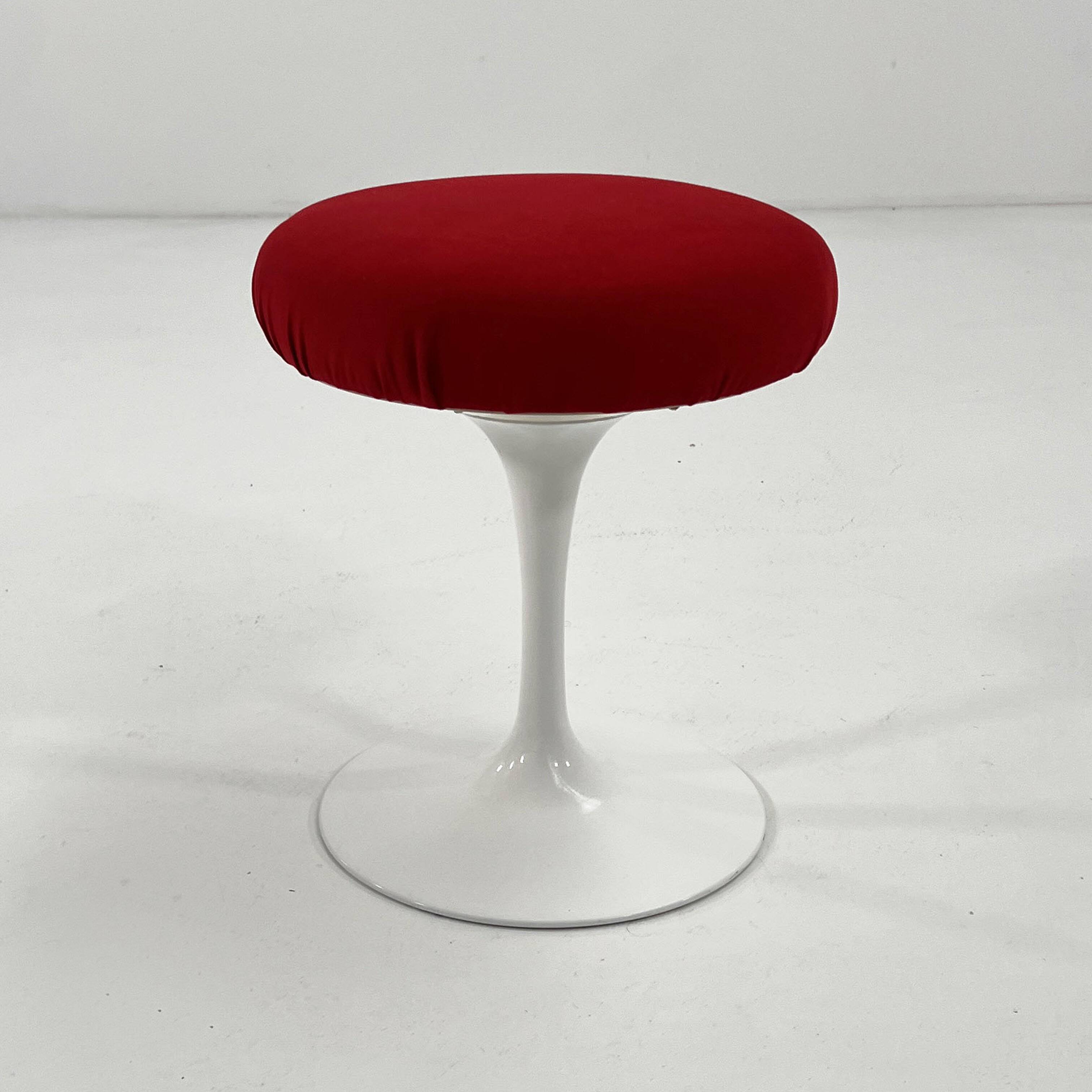 Tulip swivel stool by Eero Saarinen for Knoll, 1960