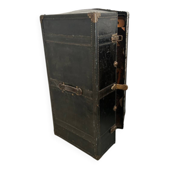 Malle de voyage vestiaire