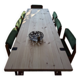 Minimalist dining table