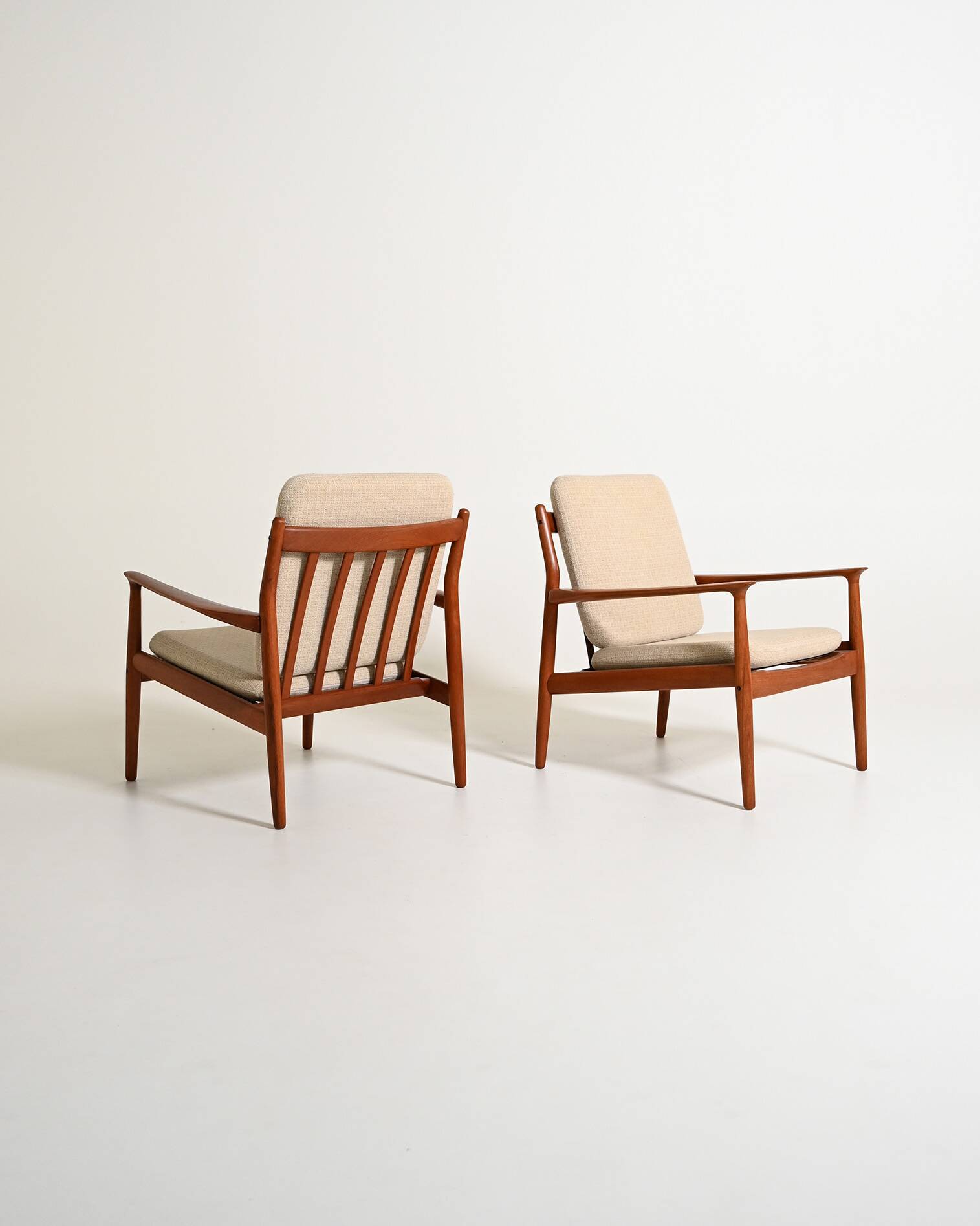 Pair of armchairs by Grete Jalk for Glostrup Møbelfabrik, 1960s