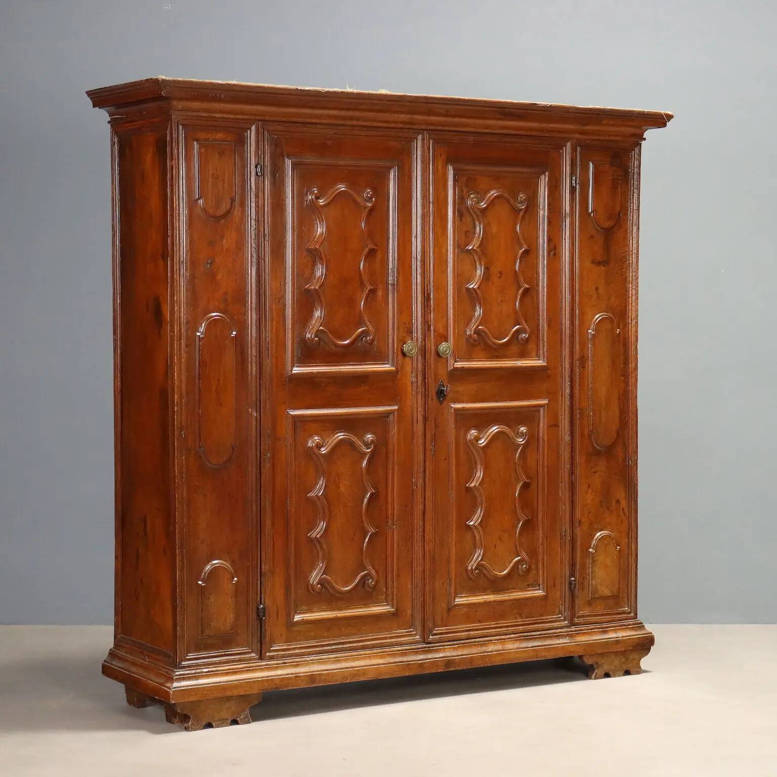 Antique baroque wardrobe in walnut and fabric, Piedmont, Italy, 18th century