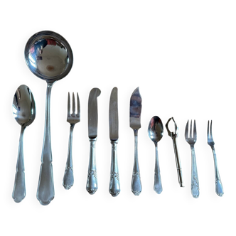 Guy Degrenne 73-piece cutlery set