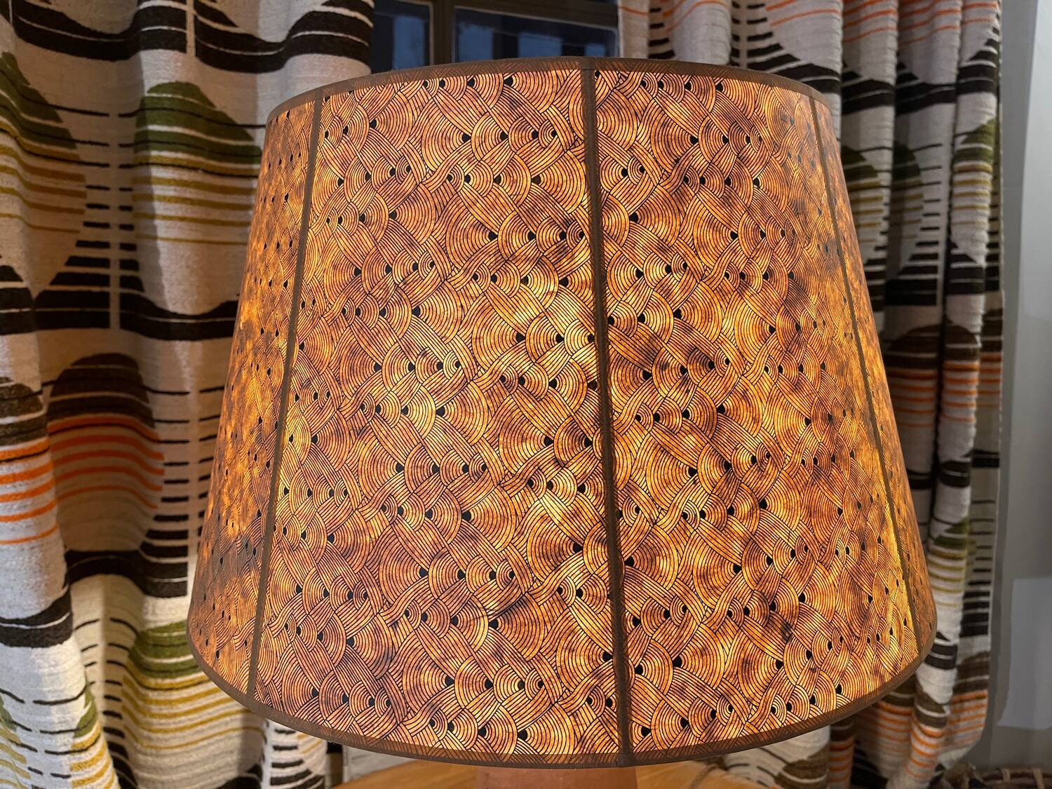 Ethnic lamp 1950